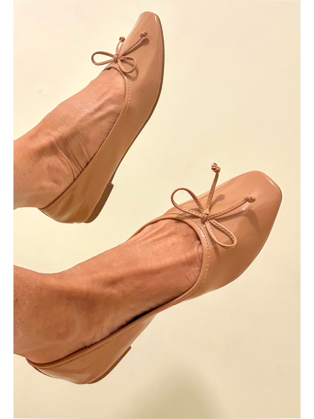 Steve Madden New Women’s Patent Ballet Flats in Nude Tan Size 9